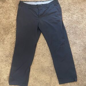 Under Armor Black Golf Pants 40/30